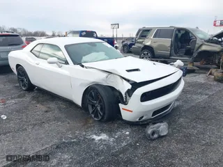 2018 Dodge Challenger SXT with VIN 2C3CDZAG3JH138473, listed as a IAAI auction lot 41252256 with 84,173 mi miles. Bid and sale history available at carsss.com. Image 1.