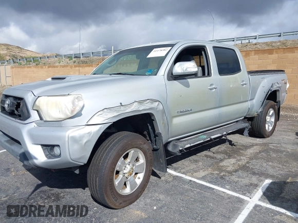 2012 Toyota Tacoma PreRunner with VIN 3TMKU4HN6CM033123, listed as a IAAI auction lot 41478582 with 89,479 mi miles and . Bid and sale history available at DreamBid. Image 6.