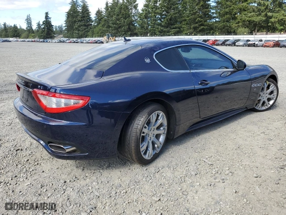 2012 Maserati GranTurismo S with VIN ZAM45KLAXC0063982, listed as a Copart auction lot 58490074 with 25,194 mi miles and Salvage Title. Bid and sale history available at carsss.com. Image 3.