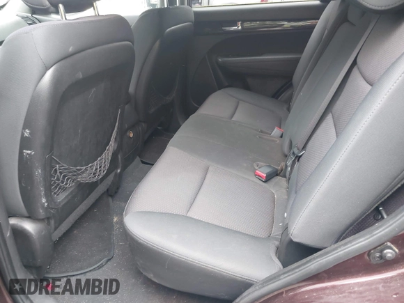2011 Kia Sorento LX with VIN 5XYKT3A1XBG147240, listed as a IAAI auction lot 42465947 with 112,150 mi miles and . Bid and sale history available at DreamBid. Image 8.