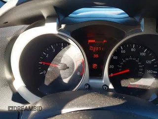 2016 Nissan Juke S with VIN JN8AF5MR6GT607994, listed as a IAAI auction lot 41073937 with 103,371 mi miles. Bid and sale history available at carsss.com. Image 7.
