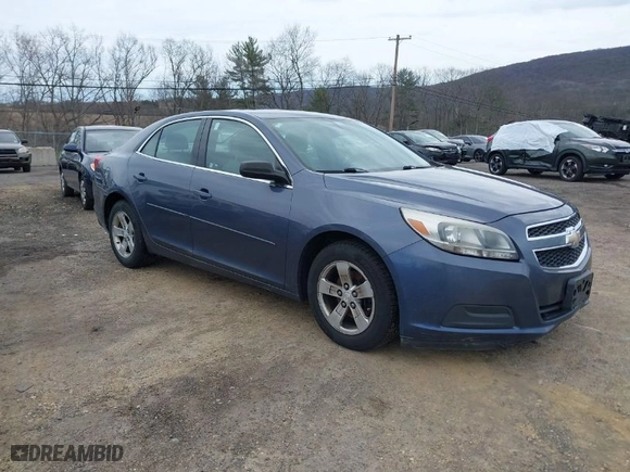 2013 Chevrolet Malibu LS with VIN 1G11B5SA2DF156330, listed as a IAAI auction lot 42039271 with 193,798 mi miles. Bid and sale history available at carsss.com. Image 1.