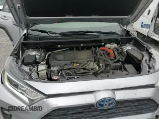 2021 Toyota RAV4 Hybrid LE z VIN JTMB6RFV2MD009263, wystawiony jako Copart lot #69354915 z przebiegiem 43 235 mil mil oraz Szkoda całkowita • Salvage title. Historia ofert i sprzedaży dostępna na DreamBid. Obrazek 14.