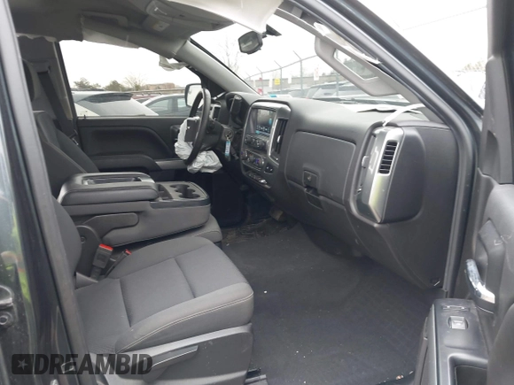 2019 Chevrolet Silverado 1500 LT with VIN 2GCVKPEC3K1181601, listed as a IAAI auction lot 41930872 with 59,106 mi miles and . Bid and sale history available at DreamBid. Image 5.