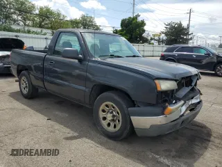 2005 Chevrolet Silverado 1500 Work Truck with VIN 1GCEC14XX5Z204219, listed as a Copart auction lot 60194575 with 198,381 mi miles and Salvage title. Bid and sale history available at DreamBid. Image 4.