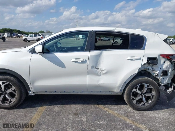 2021 Kia Sportage LX with VIN KNDPM3AC4M7934950, listed as a IAAI auction lot 41802435 with 89,645 mi miles. Bid and sale history available at carsss.com. Image 15.