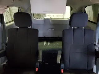 2011 Dodge Grand Caravan Crew with VIN 2D4RN5DG9BR606602, listed as a Copart auction lot 69881504 with 129,575 mi miles and Salvage Title. Bid and sale history available at DreamBid. Image 10.