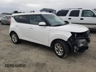 2022 Kia Soul LX with VIN KNDJ23AU2N7814943, listed as a Copart auction lot 50256255 with 47,065 mi miles and Salvage Title. Bid and sale history available at carsss.com. Image 4.