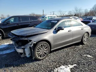 2021 Mercedes-Benz CLA 250 z VIN W1K5J4HB7MN211713, wystawiony jako Copart lot #86127834 z przebiegiem 31 008 mil mil oraz Szkoda całkowita • Salvage title. Historia ofert i sprzedaży dostępna na DreamBid. Obrazek 1.