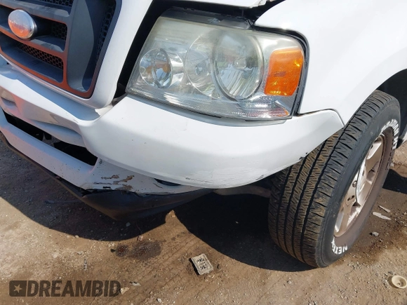 2007 Ford F-150 STX z VIN 1FTRX12W37NA09847, wystawiony jako IAAI lot #42562831 z przebiegiem 170 785 mil mil oraz . Historia ofert i sprzedaży dostępna na DreamBid. Obrazek 6.