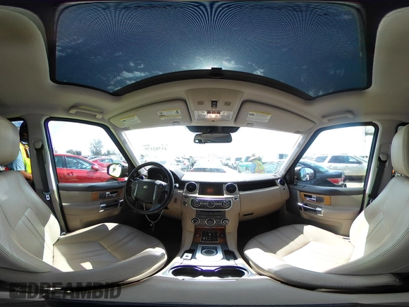 2016 Land Rover LR4 HSE with VIN SALAG2V67GA794744, listed as a IAAI auction lot 41702179 with 127,765 mi miles and . Bid and sale history available at DreamBid. Image 18.