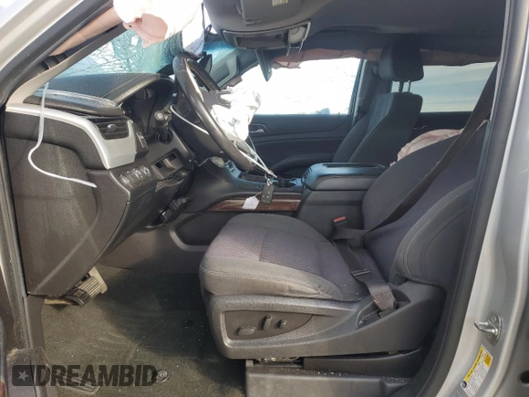 2016 GMC Yukon XL SLE z VIN 1GKS2FKC5GR352269, wystawiony jako Copart lot #45784935 z przebiegiem Nie podano mil oraz Szkody całkowita. Historia ofert i sprzedaży dostępna na DreamBid. Obrazek 7.