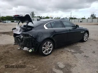 2019 Jaguar XE 25t Premium with VIN SAJAD4FX6KCP43835, listed as a Copart auction lot 67842174 with 53,712 mi miles and Non Repairable. Bid and sale history available at carsss.com. Image 3.