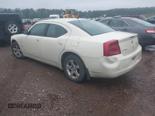 2008 Dodge Charger z VIN 2B3KA43G18H266965, wystawiony jako IAAI lot #42292099 z przebiegiem 270 494 mil mil oraz . Historia ofert i sprzedaży dostępna na DreamBid. Obrazek 3.