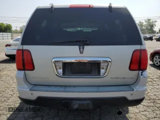 2006 Lincoln Navigator Luxury с VIN 5LMFU27576LJ28988, выставлен на аукционе Copart как лот 62513065 с пробегом 165 560 миль миль и Чистый • Clean title. История ставок и продаж доступна на DreamBid. Изображение 6.