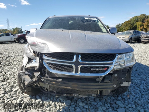 2018 Dodge Journey SXT with VIN 3C4PDCBG0JT386213, listed as a Copart auction lot 76146524 with 142,436 mi miles and Salvage Title. Bid and sale history available at carsss.com. Image 5.