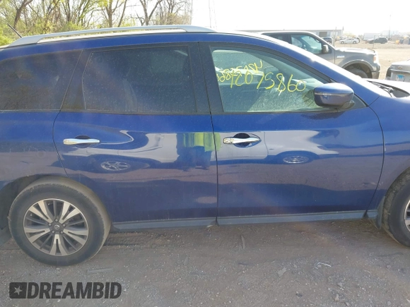 2017 Nissan Pathfinder SV with VIN 5N1DR2MM0HC695523, listed as a IAAI auction lot 42075860 with 156,725 mi miles and . Bid and sale history available at DreamBid. Image 13.