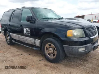 2004 Ford Expedition Special Service z VIN 1FMFU16L54LA27801, wystawiony jako IAAI lot #42162051 z przebiegiem 213 514 mil mil oraz . Historia ofert i sprzedaży dostępna na DreamBid. Obrazek 1.