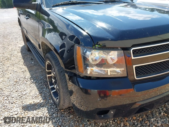 2011 Chevrolet Tahoe LS with VIN 1GNSCAE07BR278849, listed as a IAAI auction lot 42647528 with 194,920 mi miles and . Bid and sale history available at DreamBid. Image 6.