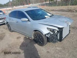 2016 Nissan Altima S with VIN 1N4AL3AP2GN356445, listed as a IAAI auction lot 41326973 with 167,413 mi miles and . Bid and sale history available at carsss.com. Image 1.