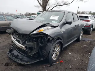 2012 Nissan Juke SL z VIN JN8AF5MV5CT108031, wystawiony jako IAAI lot #42029056 z przebiegiem 120 493 mil mil oraz . Historia ofert i sprzedaży dostępna na DreamBid. Obrazek 18.
