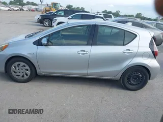 2016 Toyota Prius One z VIN JTDKDTB35G1118796, wystawiony jako IAAI lot #42028552 z przebiegiem 256 588 mil mil oraz . Historia ofert i sprzedaży dostępna na DreamBid. Obrazek 14.