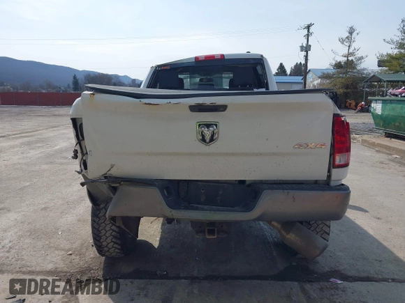 2011 Ram 2500 Big Horn with VIN 3D7UT2CL1BG626025, listed as a IAAI auction lot 41705709 with 102,970 mi miles. Bid and sale history available at carsss.com. Image 17.