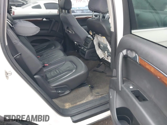 2007 Audi Q7 Premium with VIN WA1BY74L77D086726, listed as a IAAI auction lot 41726469 with 227,991 mi miles and . Bid and sale history available at DreamBid. Image 8.