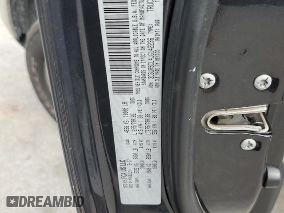 2018 Ram 2500 Tradesman with VIN 3C6UR5CL4JG142236, listed as a Copart auction lot 57782635 with 197,337 mi miles and Salvage title. Bid and sale history available at DreamBid. Image 12.