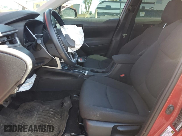 2022 Toyota Corolla Cross LE with VIN 7MUCAABG8NV008867, listed as a Copart auction lot 57232415 with 48,670 mi miles and Salvage title. Bid and sale history available at DreamBid. Image 7.