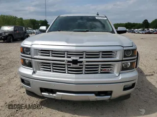 2015 Chevrolet Silverado 1500 LT with VIN 3GCUKREC9FG147988, listed as a Copart auction lot 53784635 with 218,260 mi miles and Salvage Title. Bid and sale history available at DreamBid. Image 5.