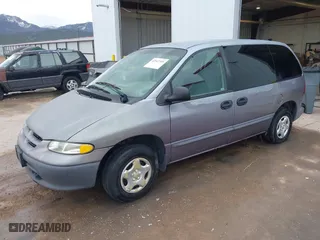 1997 Dodge Caravan with VIN 2B4FP2532VR226510, listed as a IAAI auction lot 42047305 with 1 mi miles. Bid and sale history available at carsss.com. Image 2.