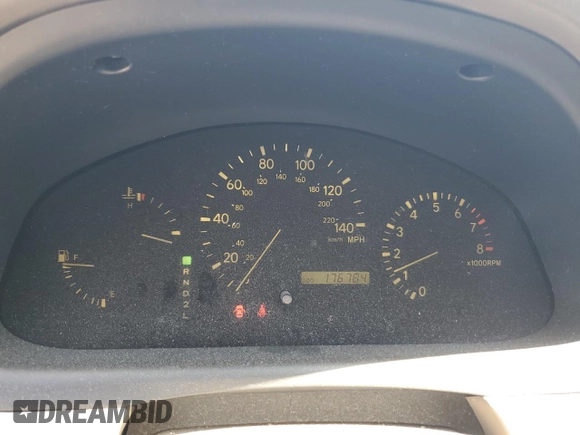 2000 Lexus RX 300 with VIN JT6HF10U5Y0129915, listed as a Copart auction lot 52401264 with 176,784 mi miles and Clean Title. Bid and sale history available at carsss.com. Image 9.