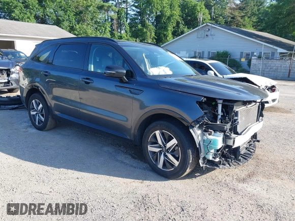 2022 Kia Sorento S z VIN 5XYRL4LCXNG157029, wystawiony jako IAAI lot #42502291 z przebiegiem 60 403 mil mil oraz . Historia ofert i sprzedaży dostępna na DreamBid. Obrazek 1.