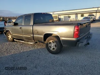 2003 Chevrolet Silverado 1500 with VIN 2GCEC19T131297143, listed as a Copart auction lot 84988674 with 271,156 mi miles and Salvage Title. Bid and sale history available at carsss.com. Image 2.