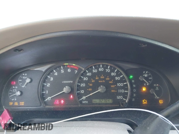 2005 Toyota Sequoia Limited with VIN 5TDZT38AX5S247110, listed as a IAAI auction lot 42072296 with 327,641 mi miles and . Bid and sale history available at DreamBid. Image 7.
