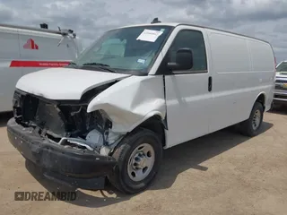 2023 Chevrolet Express Cargo Van with VIN 1GCWGAFP5P1192004, listed as a IAAI auction lot 42060862 with 31,706 mi miles. Bid and sale history available at carsss.com. Image 17.