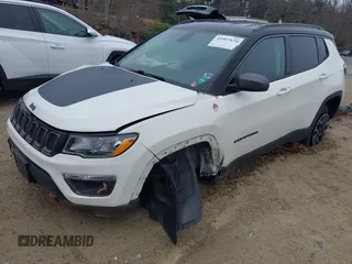2019 Jeep Compass Trailhawk с VIN 3C4NJDDB5KT671630, выставлен на аукционе IAAI как лот 41907634 с пробегом 80 488 миль миль и . История ставок и продаж доступна на DreamBid. Изображение 17.