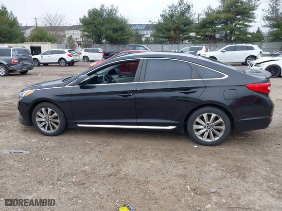2015 Hyundai Sonata 2.4L Sport with VIN 5NPE34AF7FH074244, listed as a IAAI auction lot 41063318 with 111,227 mi miles. Bid and sale history available at carsss.com. Image 14.
