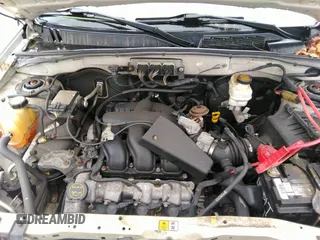 2008 Ford Escape Limited with VIN 1FMCU94108KB33832, listed as a IAAI auction lot 36684133 with 199,192 mi miles. Bid and sale history available at carsss.com. Image 10.