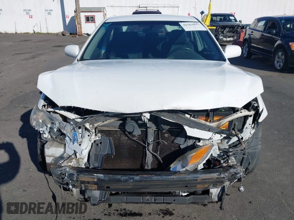 2009 Toyota Camry with VIN 4T1BE46K39U848756, listed as a IAAI auction lot 41563077 with 260,050 mi miles. Bid and sale history available at carsss.com. Image 6.
