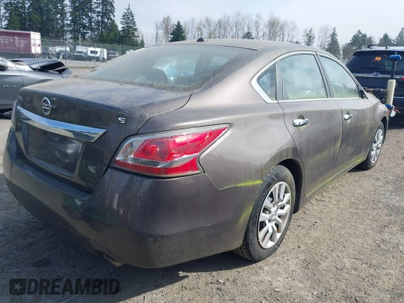 2015 Nissan Altima SV with VIN 1N4AL3APXFC414960, listed as a IAAI auction lot 41896369 with 118,439 mi miles and . Bid and sale history available at DreamBid. Image 4.