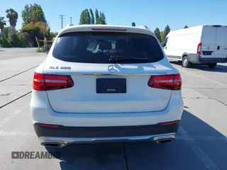 2019 Mercedes-Benz GLC 300 z VIN WDC0G4JB9K1000816, wystawiony jako IAAI lot #42257004 z przebiegiem 55 034 mil mil oraz . Historia ofert i sprzedaży dostępna na DreamBid. Obrazek 16.