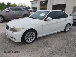 2011 BMW 3 Series 328i with VIN WBAPH7G5XBNN05029, listed as a IAAI auction lot 41955493 with 1 mi miles. Bid and sale history available at carsss.com. Image 2.