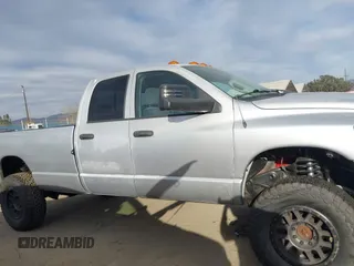 2005 Dodge Ram 3500 SLT with VIN 3D7LS38CX5G750960, listed as a IAAI auction lot 41681585 with 213,608 mi miles. Bid and sale history available at carsss.com. Image 13.