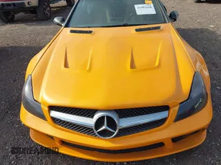 2003 Mercedes-Benz SL 500 with VIN WDBSK75F33F044194, listed as a IAAI auction lot 41982618 with Not provided miles and . Bid and sale history available at DreamBid. Image 6.