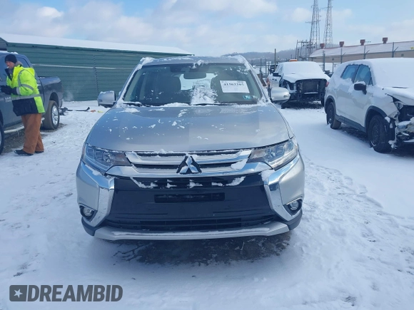 2018 Mitsubishi Outlander ES with VIN JA4AZ3A39JJ006387, listed as a IAAI auction lot 41362285 with 67,596 mi miles and . Bid and sale history available at DreamBid. Image 12.
