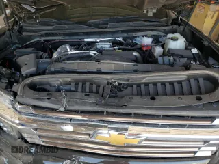 2022 Chevrolet Silverado 3500HD High Country with VIN 1GC4YVEY2NF346626, listed as a Copart auction lot 67865144 with 15,913 mi miles and Salvage Title. Bid and sale history available at carsss.com. Image 11.