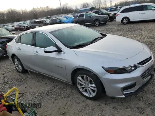 2017 Chevrolet Malibu LT with VIN 1G1ZE5ST8HF108171, listed as a Copart auction lot 43002245 with 181,264 mi miles and Clean Title. Bid and sale history available at DreamBid. Image 4.