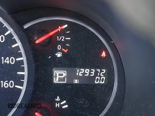 2017 Nissan Quest SV z VIN JN8AE2KP1H9167796, wystawiony jako IAAI lot #42048552 z przebiegiem 129 372 mil mil oraz . Historia ofert i sprzedaży dostępna na DreamBid. Obrazek 15.